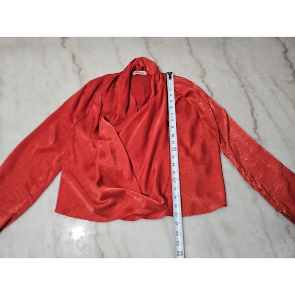 Arden B Women's Red Sheer Long Sleeve Wrap 100% Polyester Blouse Size Medium - Picture 3 of 9